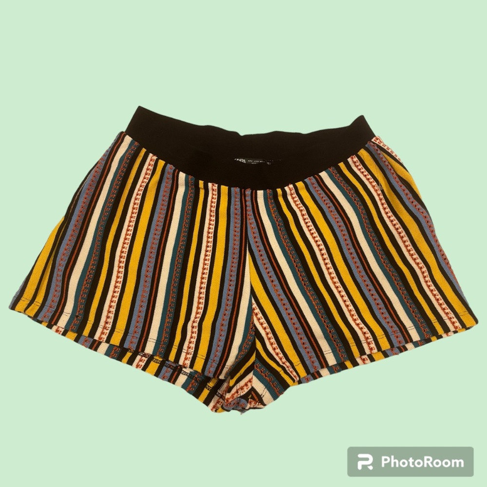 ZARA knitted shorts